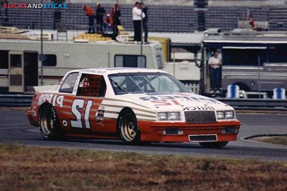 NASCAR 1986 L-R Prototype (1)