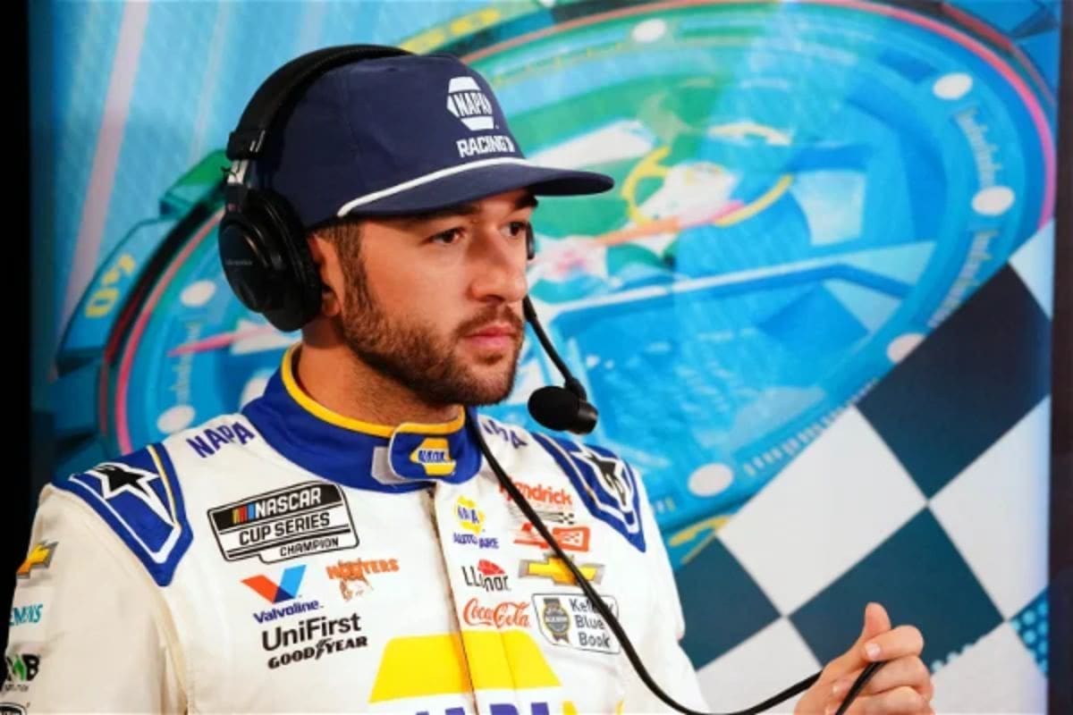Chase Elliott Disagrees With Dale Jr 6