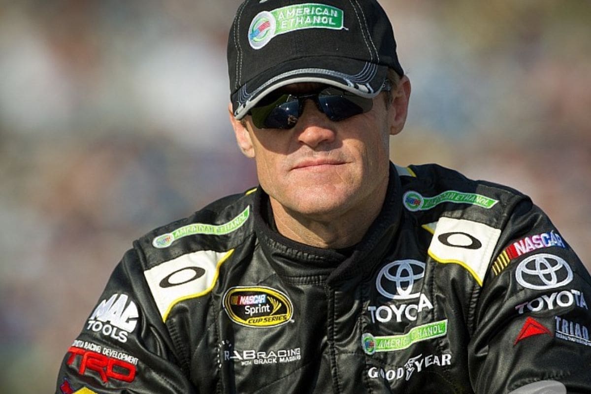Kenny Wallace Agrees With Busch 