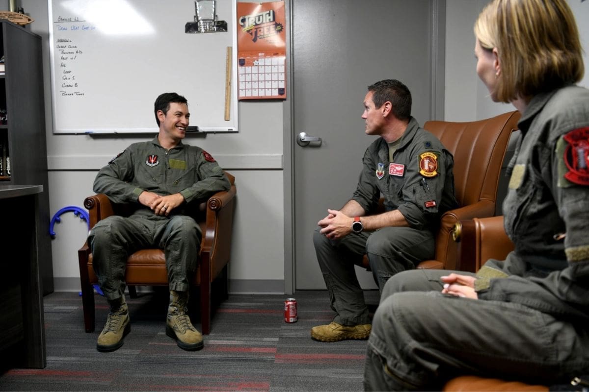 Joey Logano Shares Hilarious Air Force Thunderbirds Experience (3)