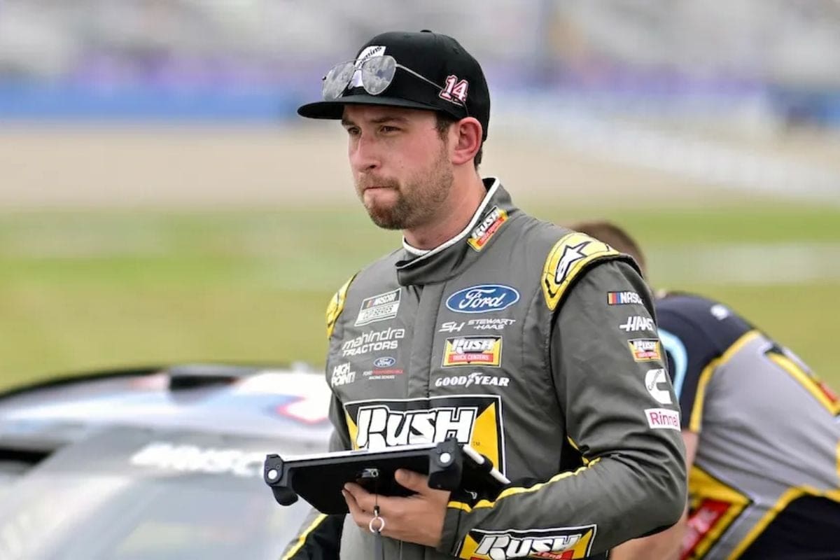 Chase Briscoe Fires Back at Wood Brothers 3